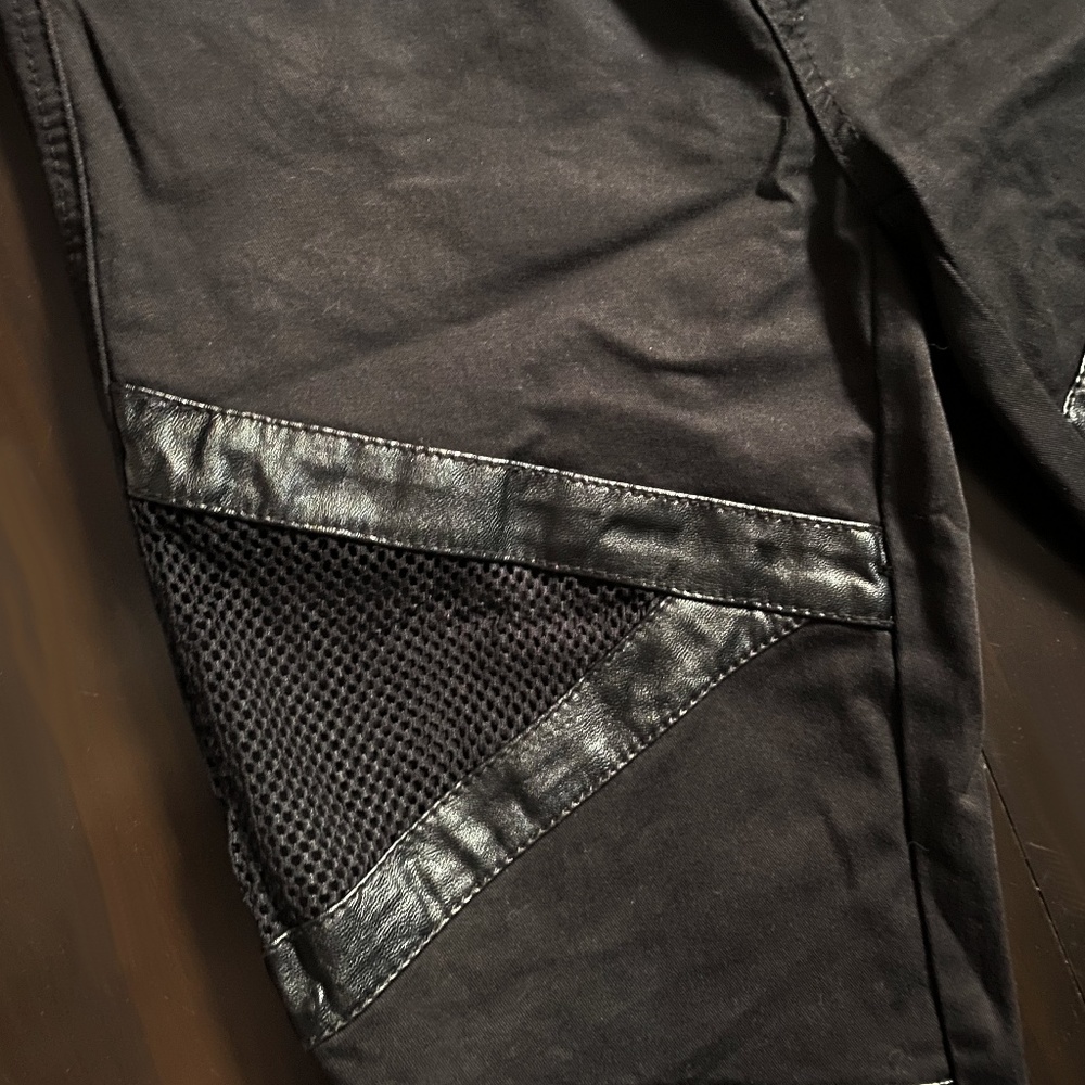 Tripp NYC black pants with mesh details sz 7/28 - Picture 4 of 4